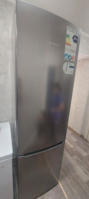 Продается холодильник BOSCH
