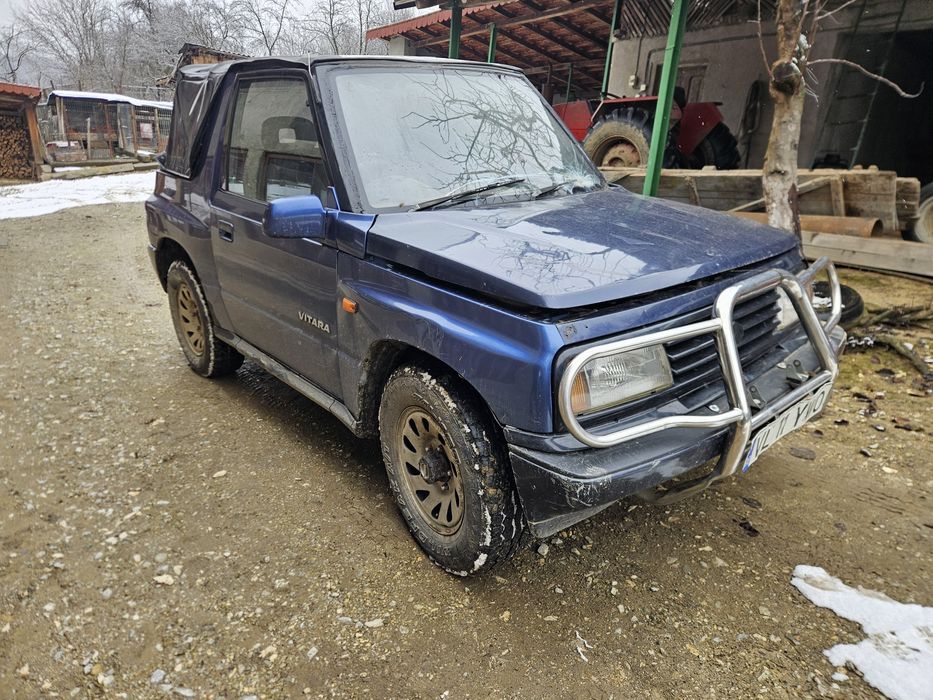 Dezmembrez Suzuki vitara 1.6 8 V