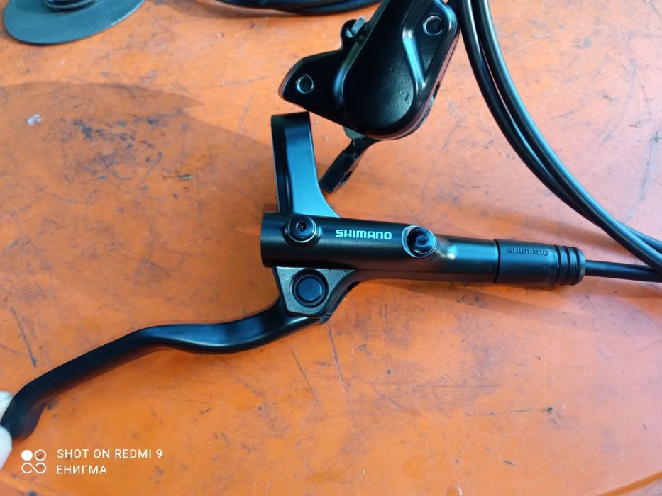 Спирачки Shimano MT200