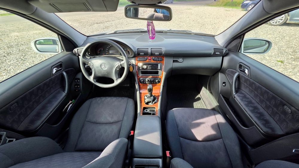 MERCEDES-BENZ E-Class 2004 — imagine 5