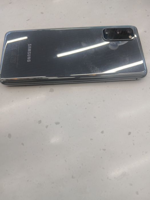 Samsung s20  128