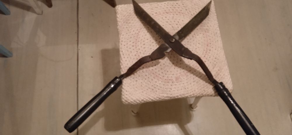 Секатор большой для озеленения