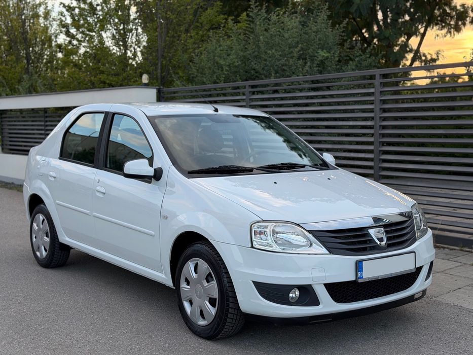 DACIA Logan 2011 — imagine 2