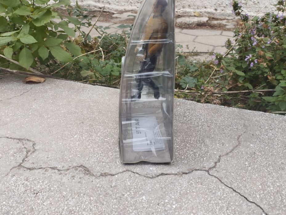 Фигурка на капитан Kirk от Star trek