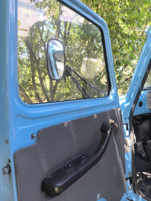 Bezavoz benzin tashuvchi mashina sigʻimi 5 .2 tonna