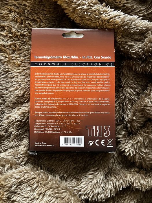 Cornwall TH3 - Цифров двуточков термохигрометър със сонда