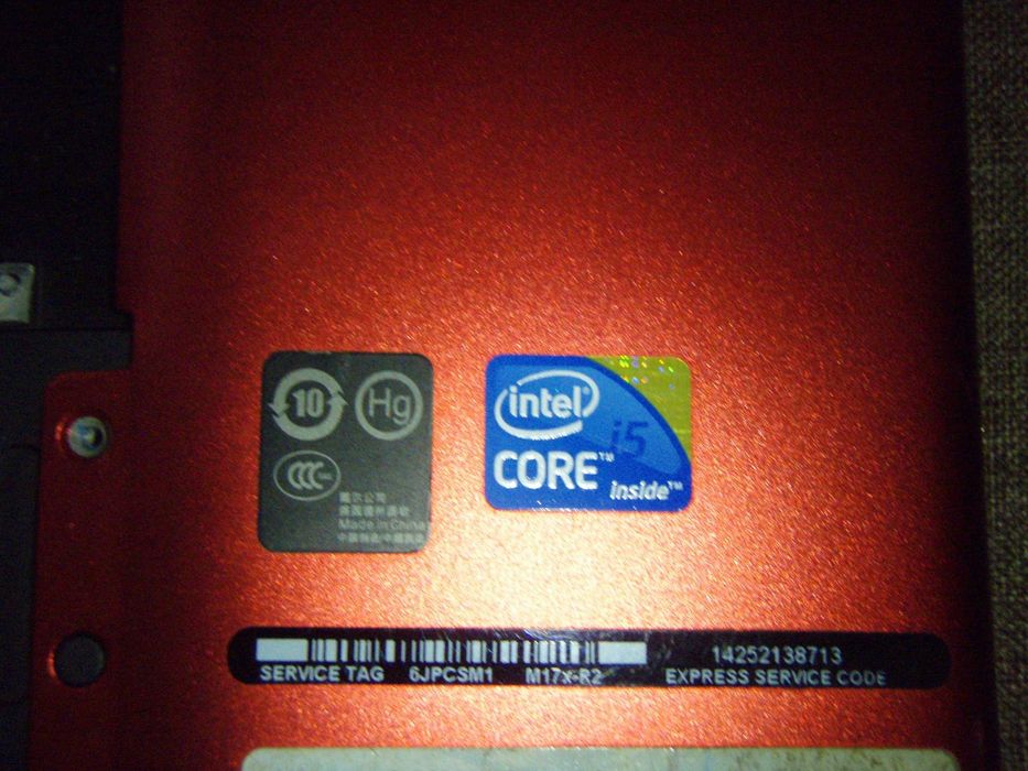 Dezmembrez Alienware M17x-R2 i5-520M 2x ATI HD5850M BD-ROM