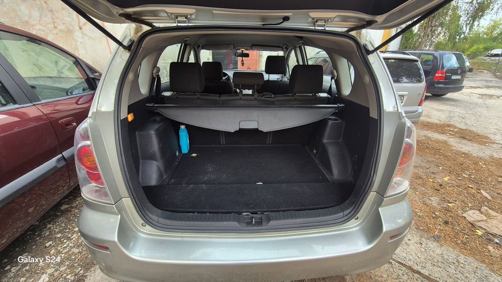 Тойота корола версо 2.2д 136ps 2008г