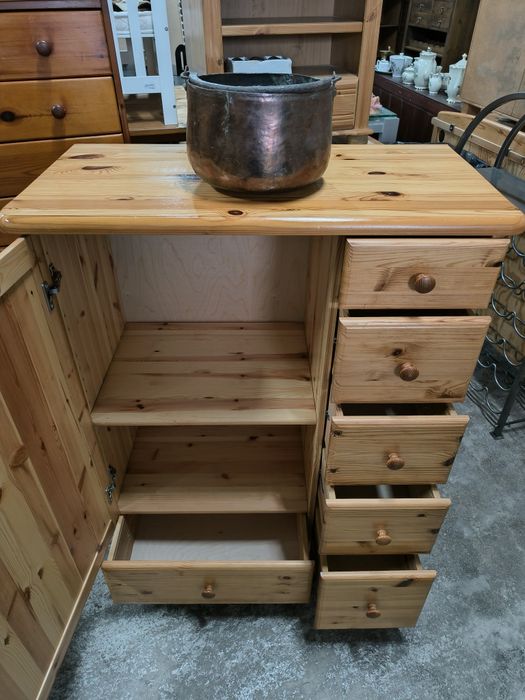 3989 Кухненски шкаф