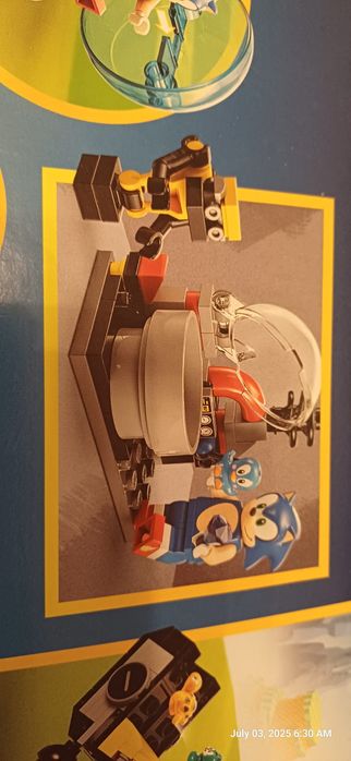 LEGO Sonic The Hedgehog - Sonic vs. Robotul Death Egg 76993