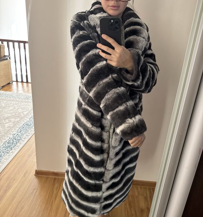 Длинная шуба из шиншиллы