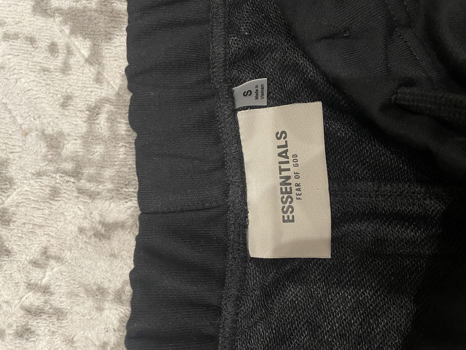 Fear of God ESSENTIALS Shorts / size:S