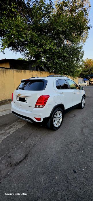 Srochno sotiladi TREKR-1  PREMIER 1.8L Kraska toza 2019yil