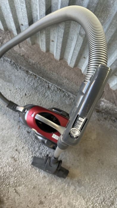 Пылесосы LG и SAMSUNG