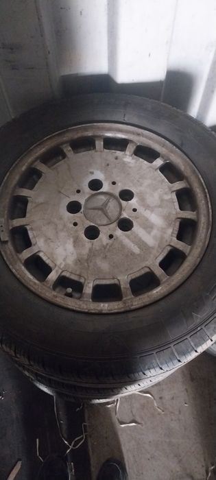 Диски с резиной на мерседес