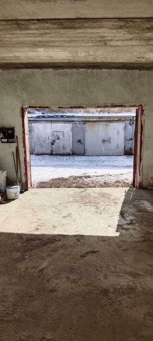 Продается гараж на 3 микрорайоне, за мечетью.