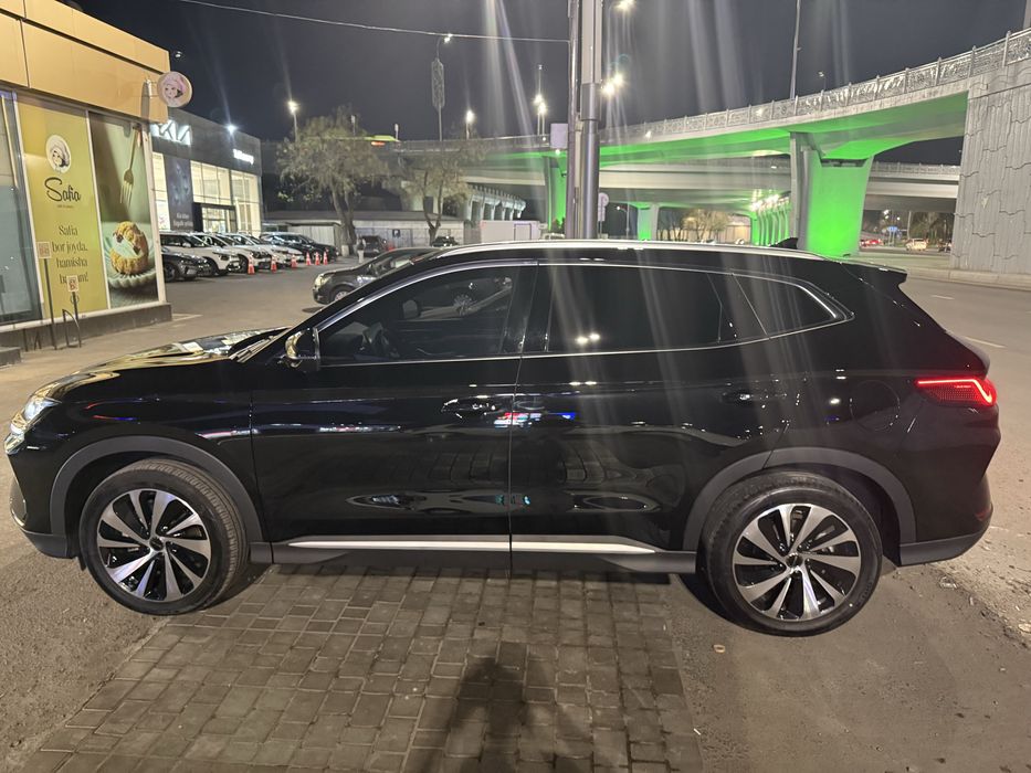 Продаётся BYD champion DMI hybrid full 150 km 2024