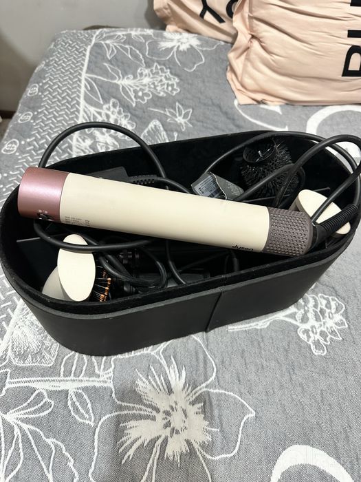 Dyson sotiladii zor ukladka qberadi