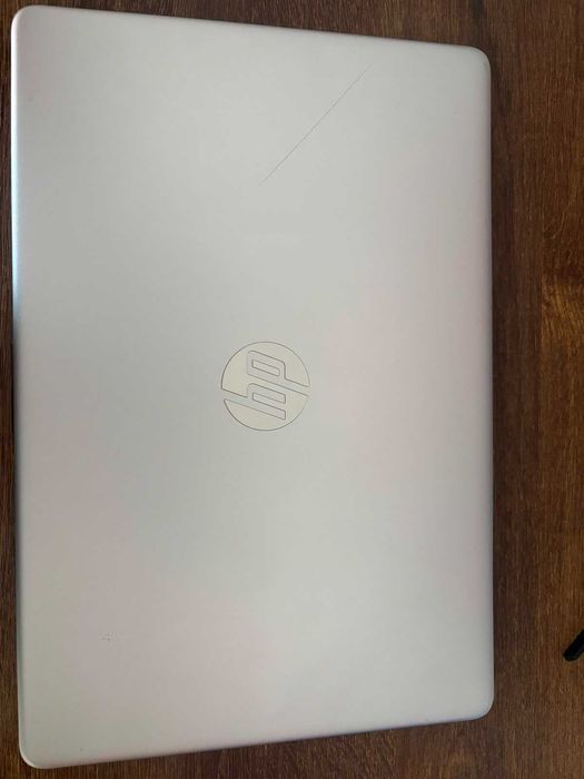 Laptop HP 15s-fq5026qn i5 / 16GB RAM / 256GB SSD + cutie