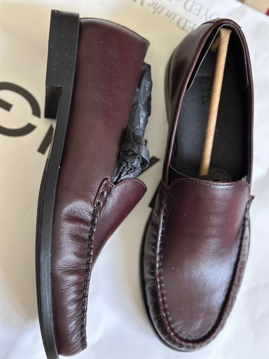 платья, рубашки и брюки пиджаки