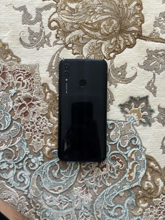 Хонор 10 сатылады