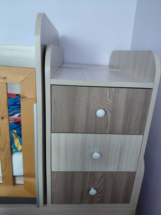 Бебешко легло+матрак(трансформиращо)