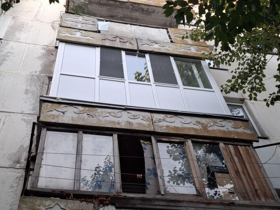 Пластиковые перегородки, окна, откосы ,балконы