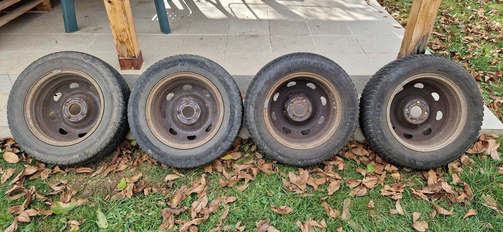 Зимни гуми с джанти Пежо 15"