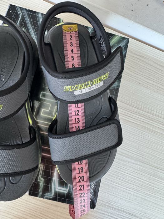 Sandale Skechers, mărimea 31