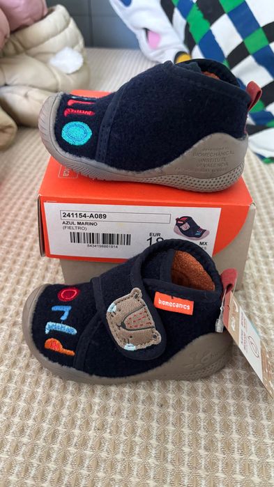 Пантофи biomechanics