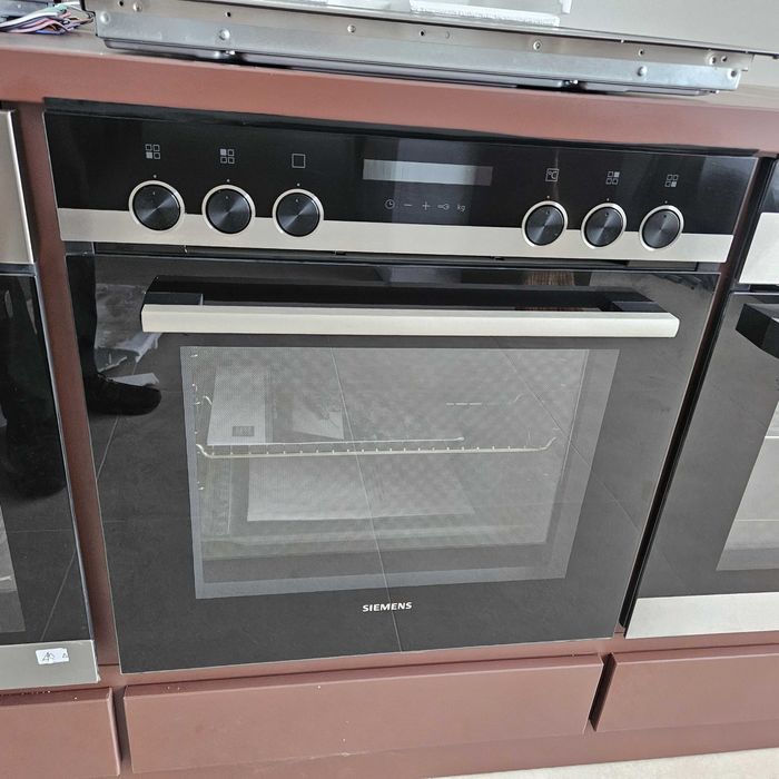 Немска фурна със стъклокерамичен плот Siemens - 2 ГОДИНИ ГАРАНЦИЯ
