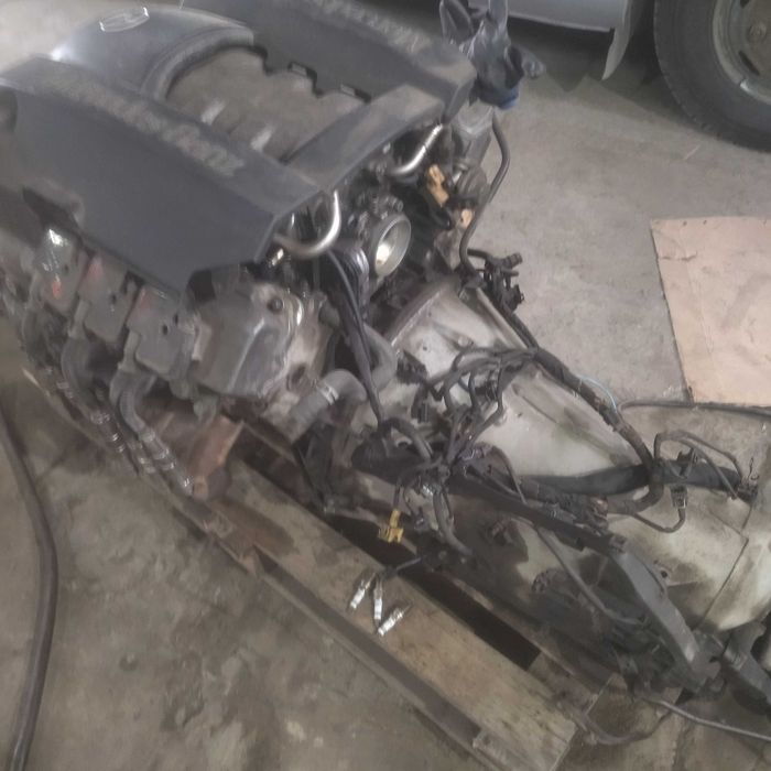 Продам двигатель Мерседес M112