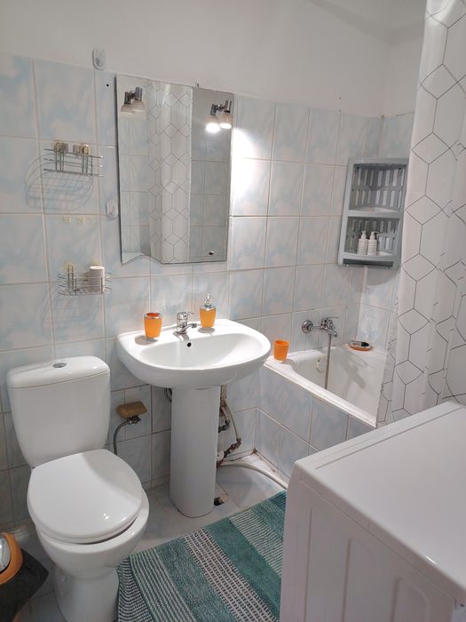 Garsoniera de închiriat