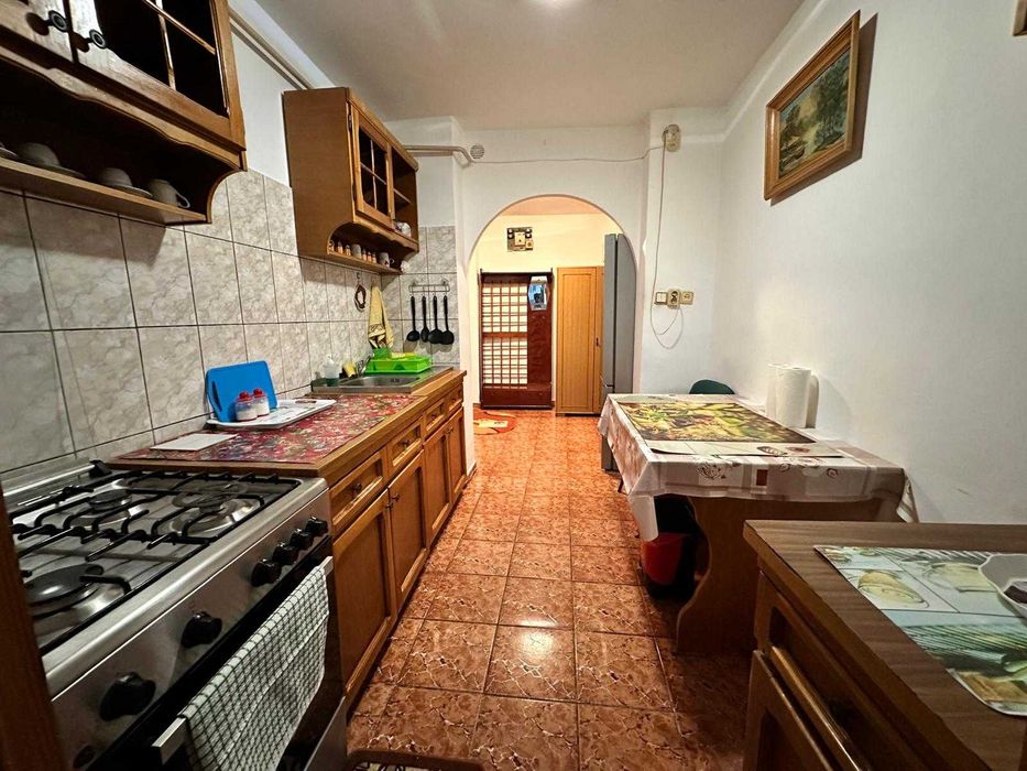 Apartament 2 camere decomandat, Canta, Iași, etaj 2, 48 mp