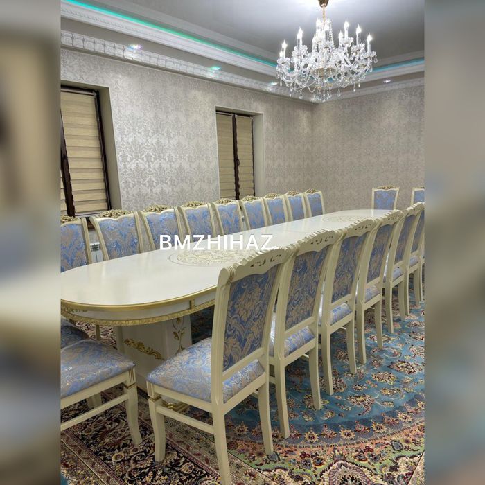 Стол италияндык краскамен