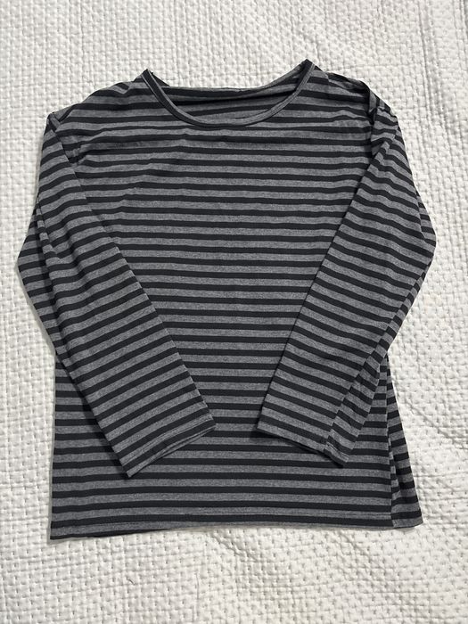 полосатая кофта с длинным рукавом