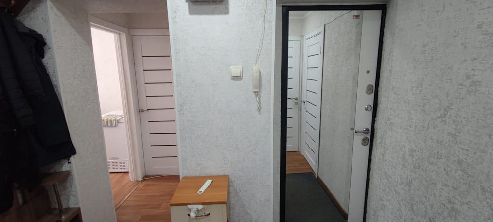 Продам 2 комнатную квартиру