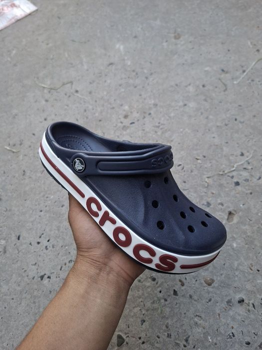 Сабо CROCS Bayaband известны высоким уровнем удобства