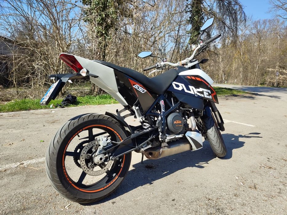 KTM Duke 690 LC4
