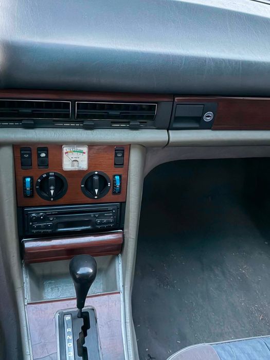 Mercedes-Benz 280 SE W126 – 1985
