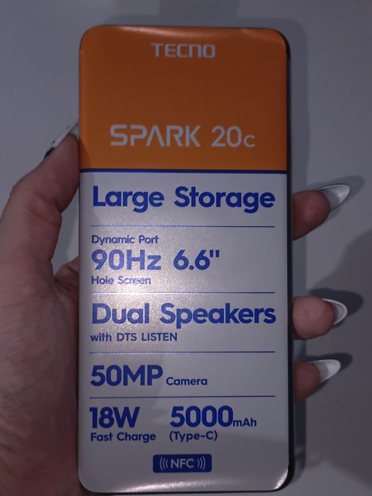 Продам TECNO Spark 20C (4/128 ГБ)