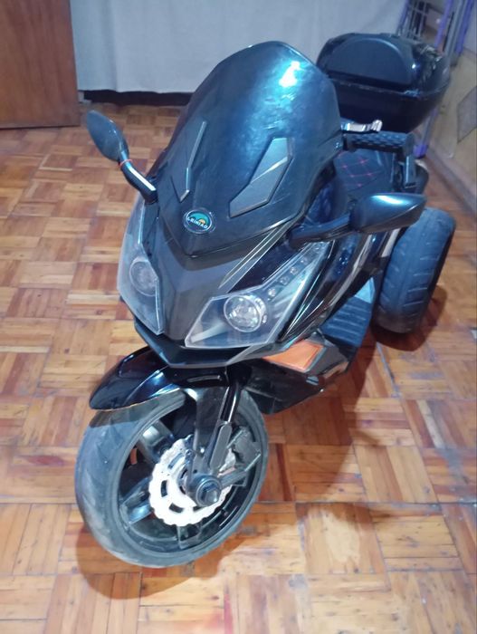 Detiskiy skuter Yangidek