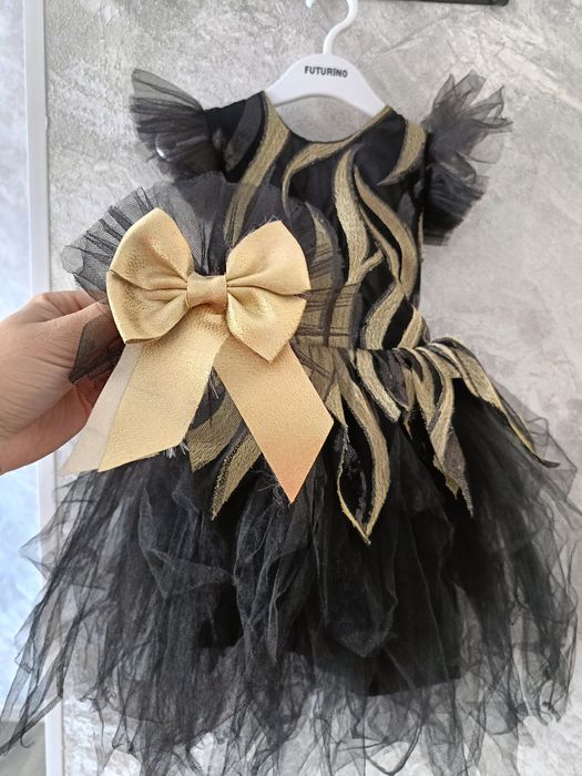 Продам платье на девочку