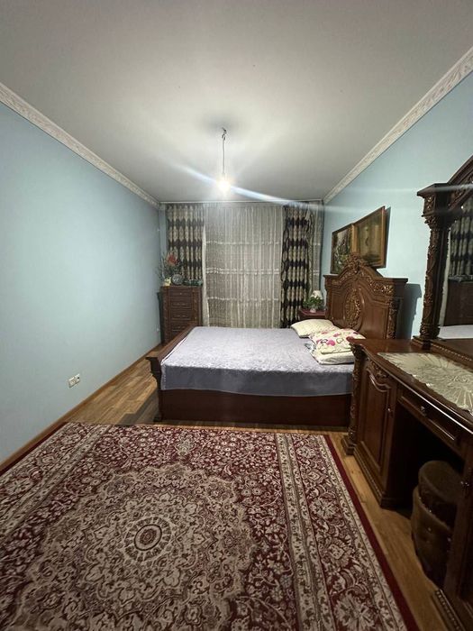 Юнусобод 6кв 2/2/4 Сотилади