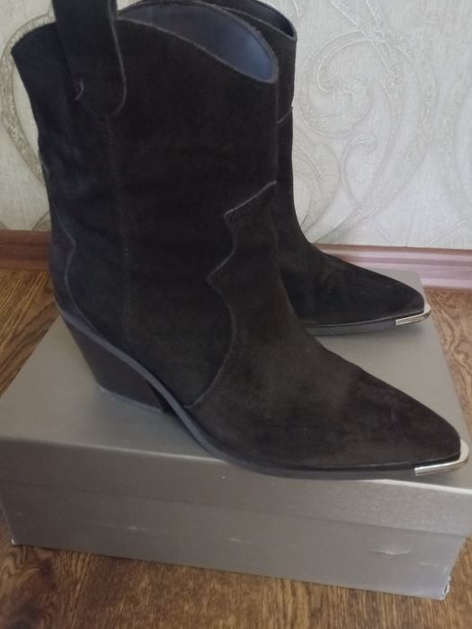 шикарные новые казачки сапоги