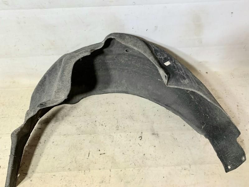 Carenaj roata stanga spate BMW Seria 1 LCI E81,E87 Hatchback