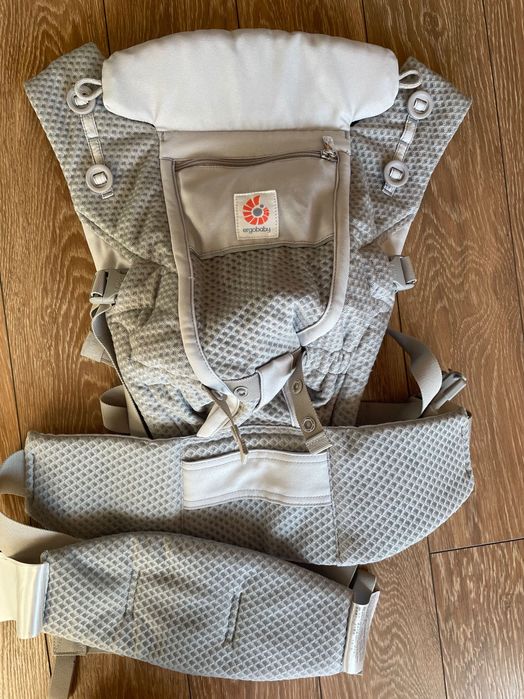 Ергономична раница ErgoBaby Adapt