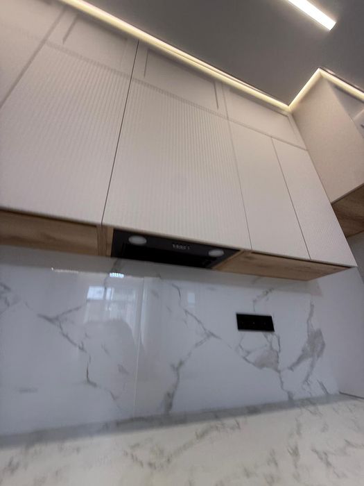 Продаётся 2ком студия 42кв метра