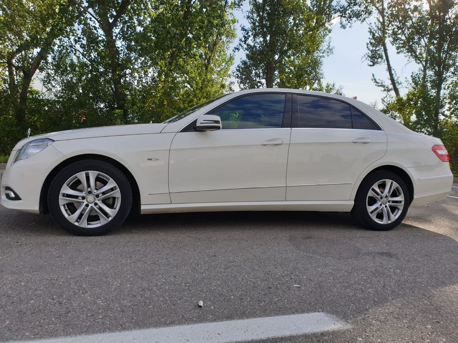 MERCEDES-BENZ E-Class 2010 — imagine 3