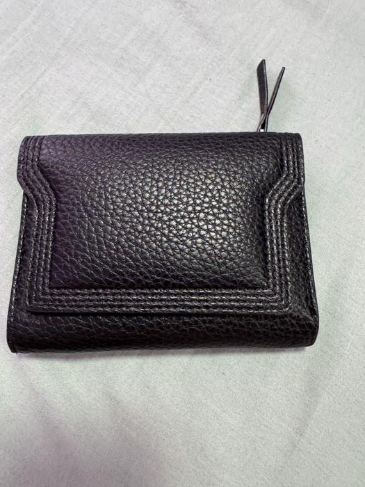 Портмонета малки и големи